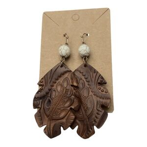 Cato Carved Brown Leaf Earrings with Cream Accents